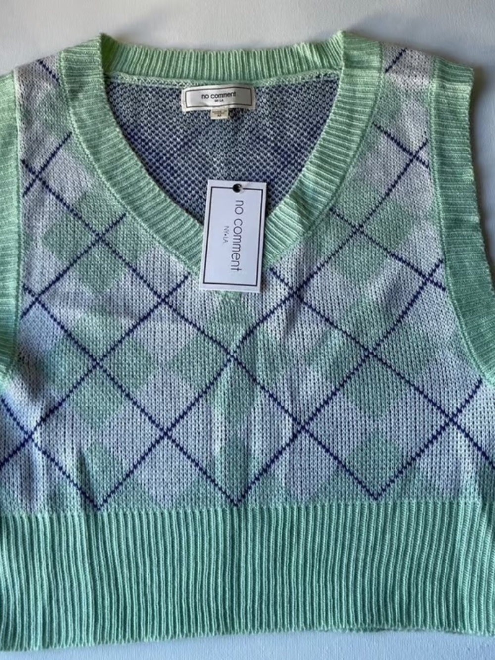 NO comment  Vest